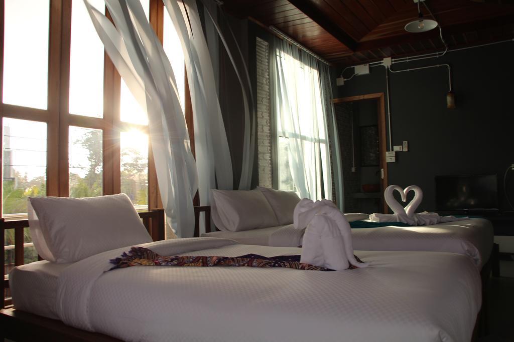 The Noi Guest House & Restaurant Koh Lipe Rom bilde