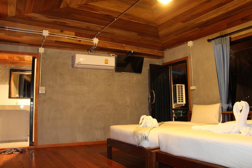 The Noi Guest House & Restaurant Koh Lipe Eksteriør bilde